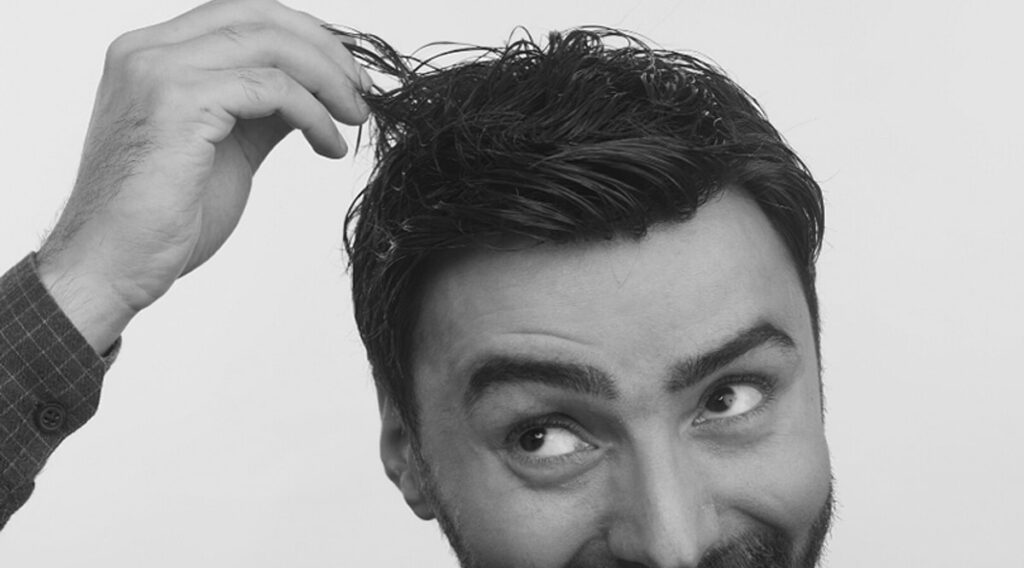 Kendi Saçınıza Uygun Protez Saç Nasıl Seçilir?